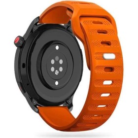 Introducing the Tech-protect Iconband Line Samsung Galaxy Watch 4/5/5 Pro/6 Orange – the perfect fusion of style, functionality,