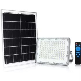 GBC 200W LED Solar Floodlight at Best Buy